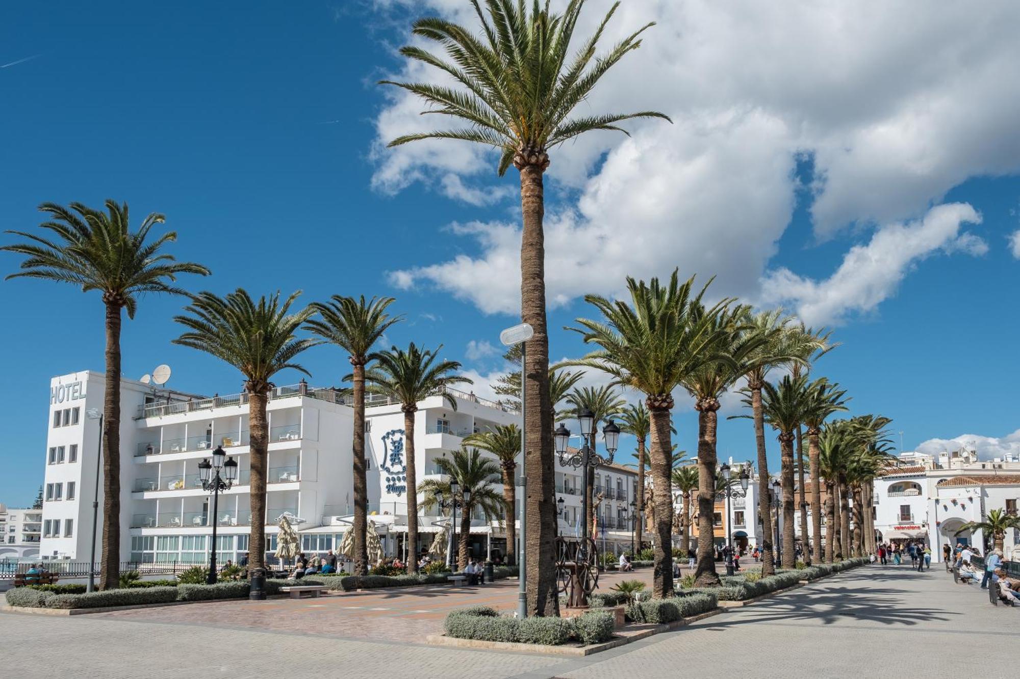 Meraki Nerja Exterior photo